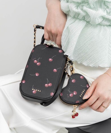 【Cherry&Strawberry】ハートポーチ付き2WAYマルチショルダーバッグ